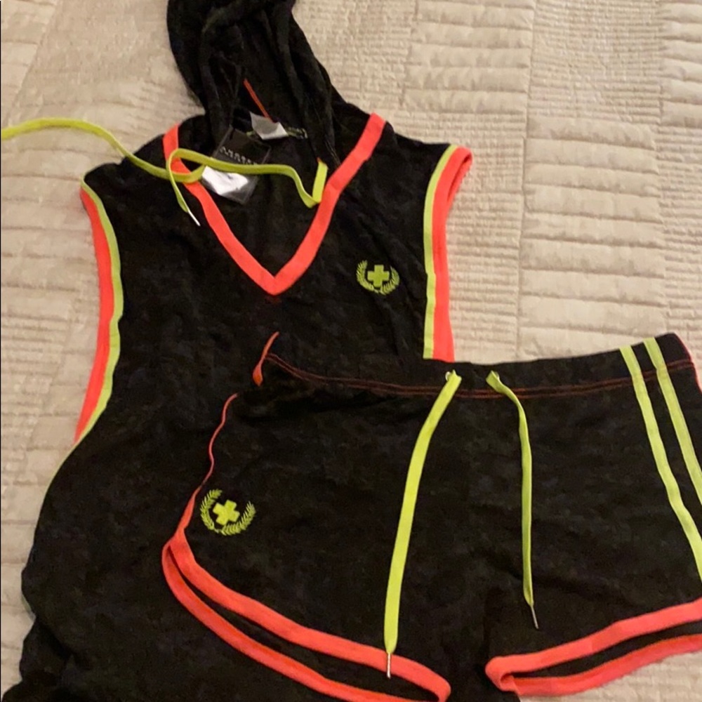 Andrew Christian set medium